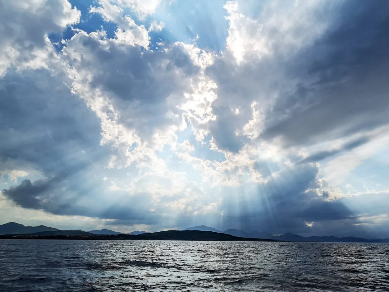 Nature photography by Selina Cheng, sky