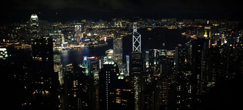 Urban photography by Selina Cheng, victoriapeak